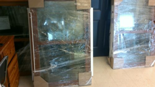 Double-Hung Replacement Window - Wood Grain Interior - Low-e Dual Pane Glass